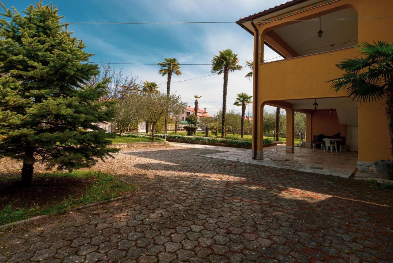 פורץ Apartment Villa Olga מראה חיצוני תמונה